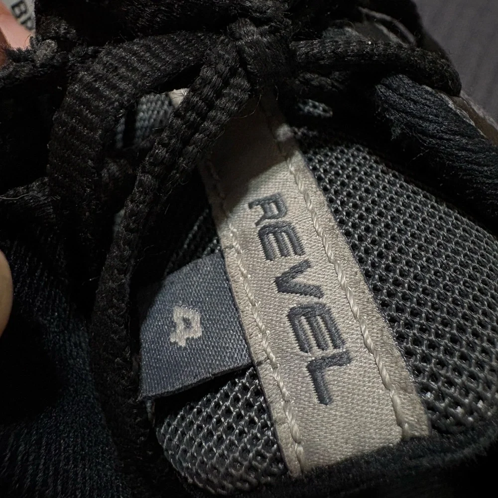 Brooks Men's Revel 4 Running Shoes Size 11 - Picture 6 of 16